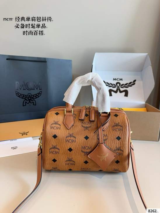 Picture of MCM Handbags _SKUfw242044932fw